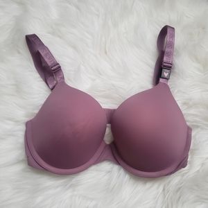 Victoria Secret T shirt Push up Bra 32 D